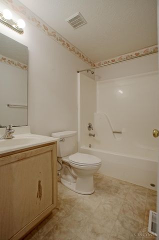 310 Sackett Drive, Monroe, OH 45050