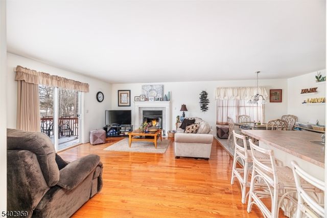 26 Bracken Hill Rd, Hardyston Twp., NJ 07419