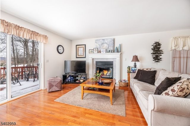 26 Bracken Hill Rd, Hardyston Twp., NJ 07419