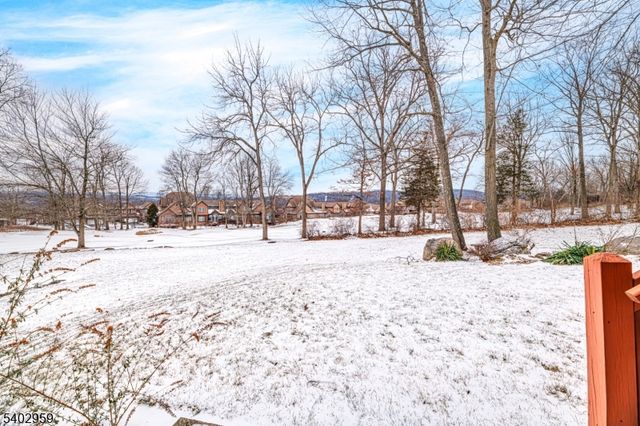 26 Bracken Hill Rd, Hardyston Twp., NJ 07419