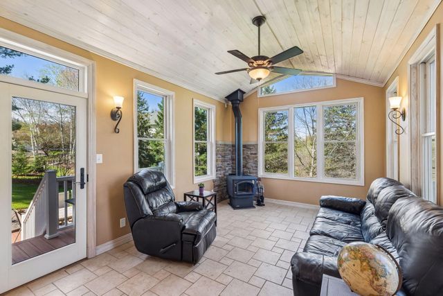 1206 Creekside Crossing, Stillwater, MN 55082