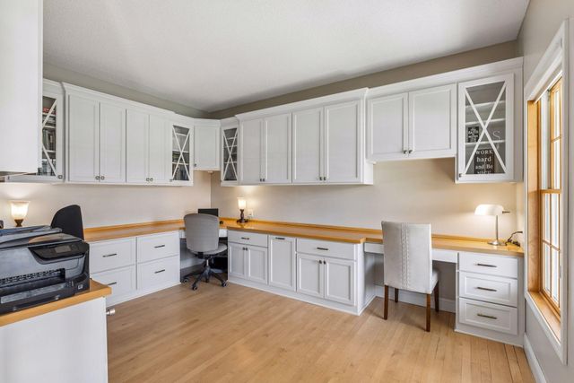 1206 Creekside Crossing, Stillwater, MN 55082