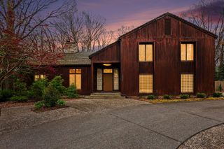 1519 Middlebrook Drive, Norton Shores City, MI 49441