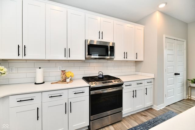 6988 Sunstone Place, Carmel, IN 46033