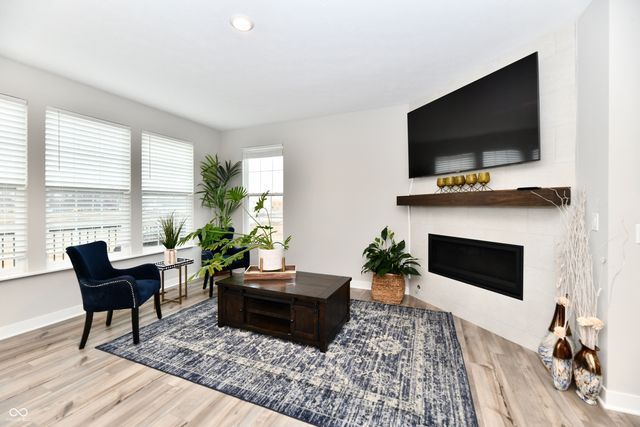 6988 Sunstone Place, Carmel, IN 46033