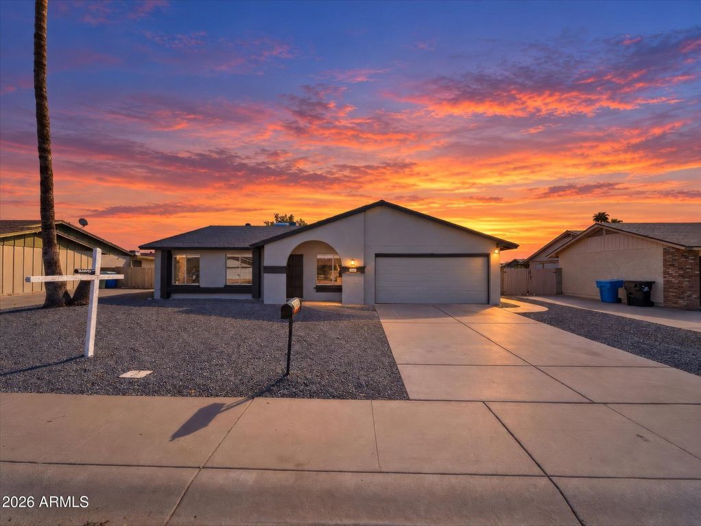 2745 W Bluefield Avenue, Phoenix, AZ 85053 — exterior