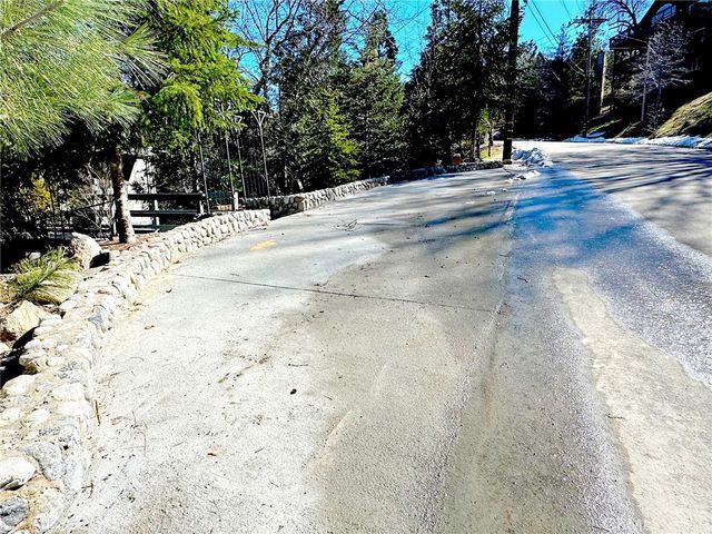 1207 Aleutian, Lake Arrowhead, CA 92352