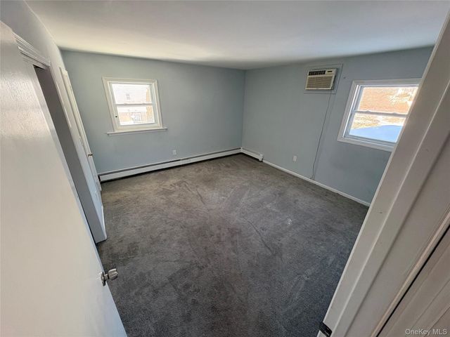16 Linden Street, Coram, NY 11727