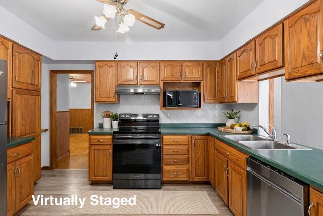 1503 7TH STREET, Marinette, WI 54143