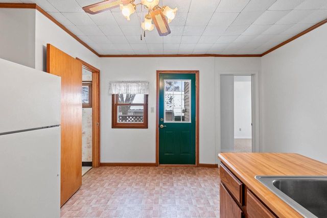 1503 7TH STREET, Marinette, WI 54143