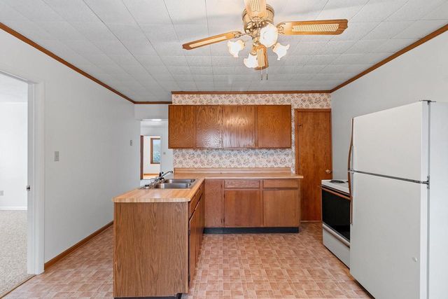 1503 7TH STREET, Marinette, WI 54143