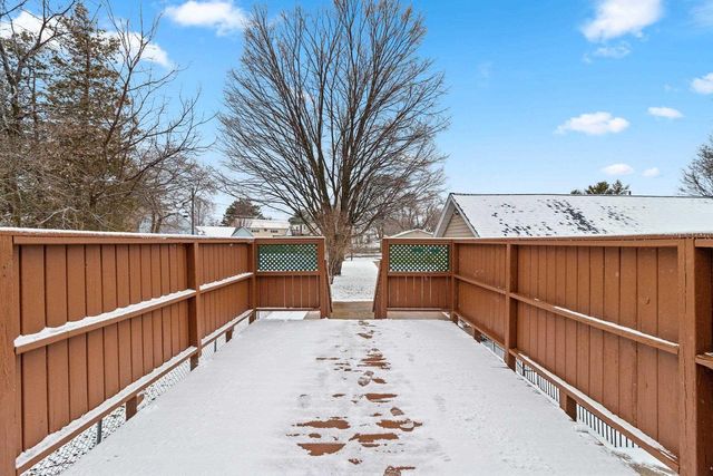 1503 7TH STREET, Marinette, WI 54143