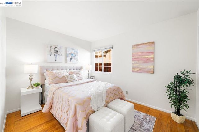 2274 Sleepy Hollow Ave, Hayward, CA 94545