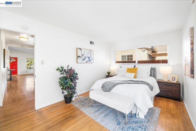 2274 Sleepy Hollow Ave, Hayward, CA 94545