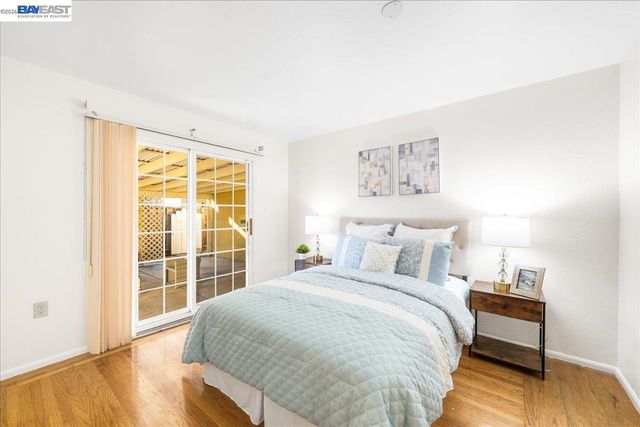 2274 Sleepy Hollow Ave, Hayward, CA 94545