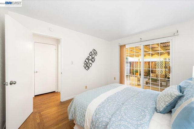 2274 Sleepy Hollow Ave, Hayward, CA 94545