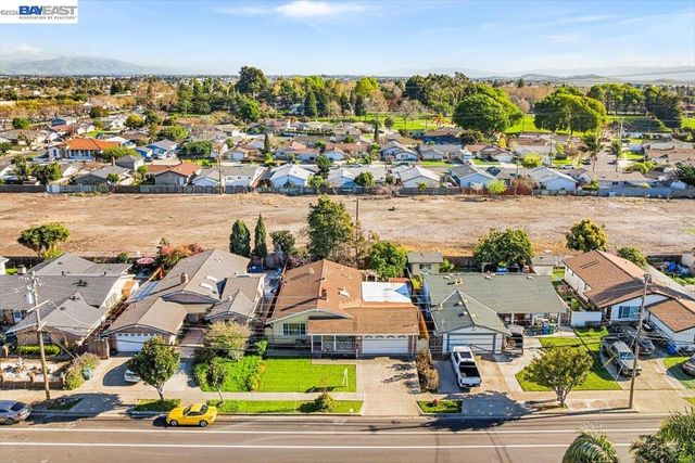 2274 Sleepy Hollow Ave, Hayward, CA 94545