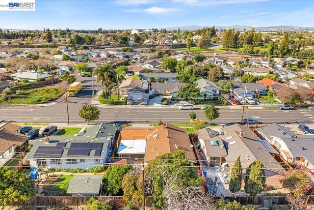 2274 Sleepy Hollow Ave, Hayward, CA 94545