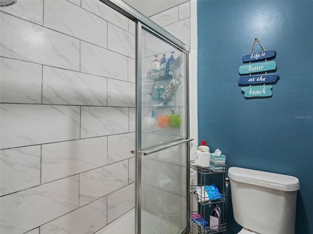 908 BYRON LANE 6, Sarasota, FL 34243