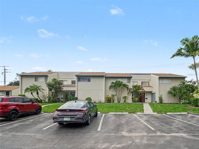 908 BYRON LANE 6, Sarasota, FL 34243