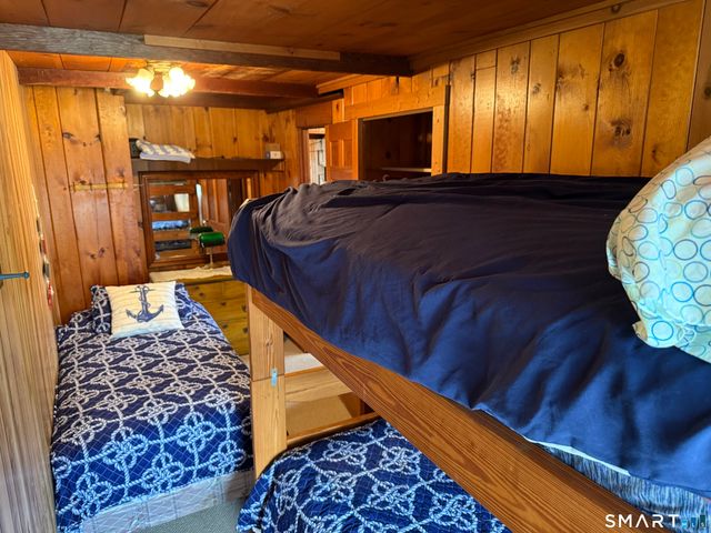 16 Springfield Road, Old Lyme, CT 06371