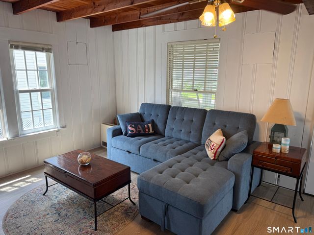 16 Springfield Road, Old Lyme, CT 06371