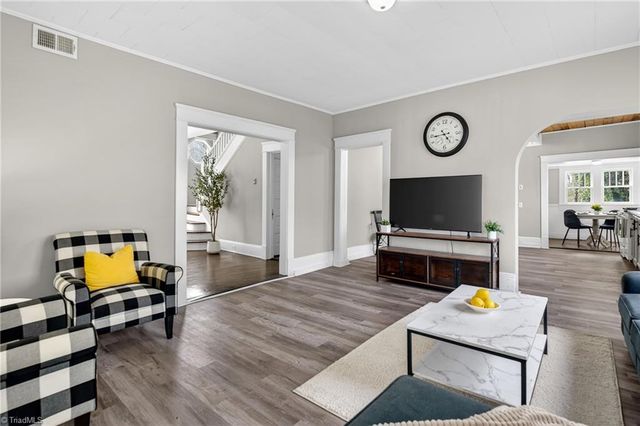 610 Westside Drive, Lexington, NC 27292