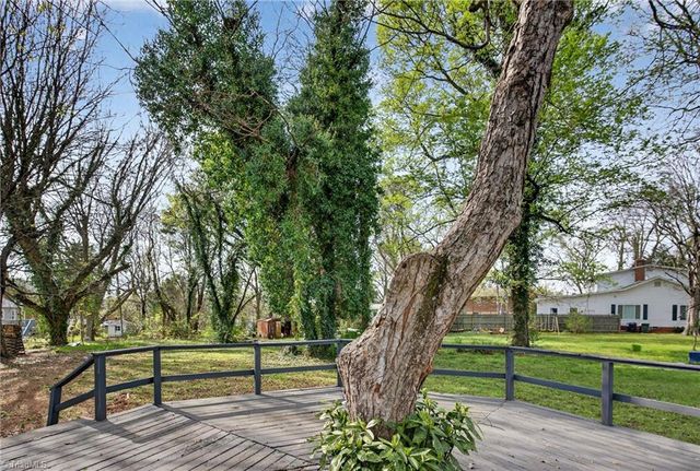 610 Westside Drive, Lexington, NC 27292