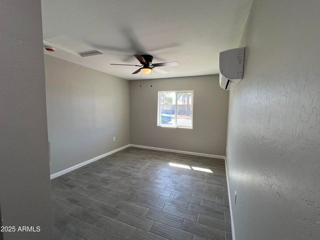 2014 E BAYBERRY Avenue, Mesa, AZ 85204