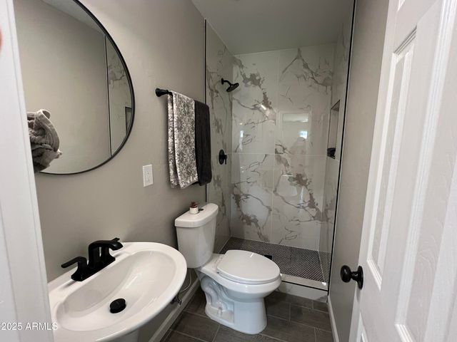 2014 E BAYBERRY Avenue, Mesa, AZ 85204