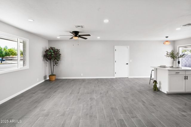 2014 E BAYBERRY Avenue, Mesa, AZ 85204