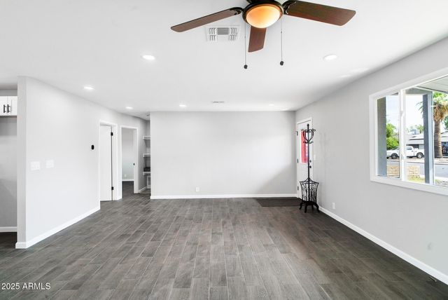 2014 E BAYBERRY Avenue, Mesa, AZ 85204