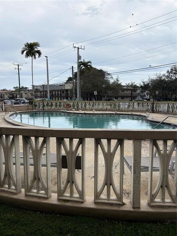 1475 NE 125th Ter 403B, North Miami, FL 33161