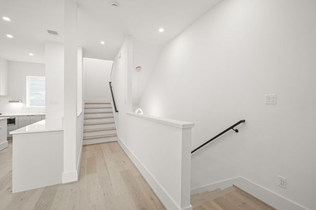 319 N Nagle Street, Houston, TX 77003