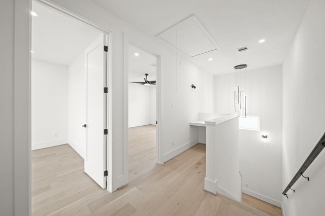 319 N Nagle Street, Houston, TX 77003