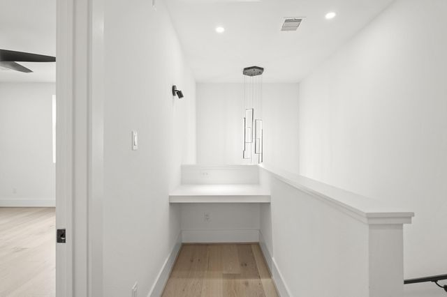 319 N Nagle Street, Houston, TX 77003