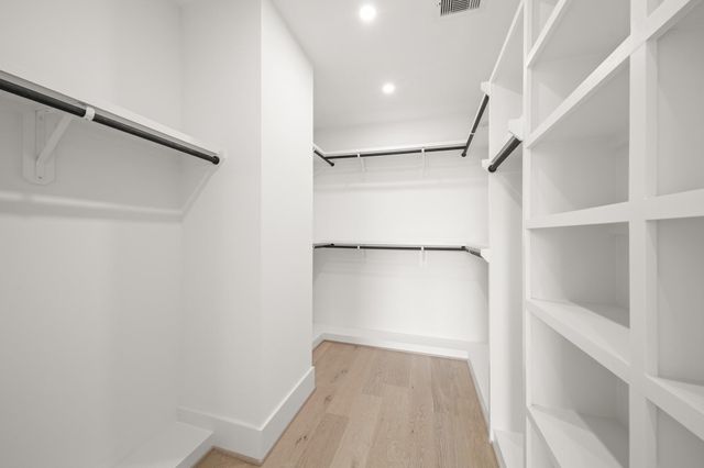 319 N Nagle Street, Houston, TX 77003