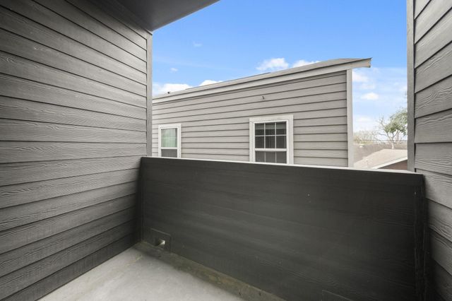 319 N Nagle Street, Houston, TX 77003