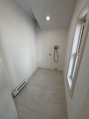 213 Mechanic St 2, Leominster, MA 01453