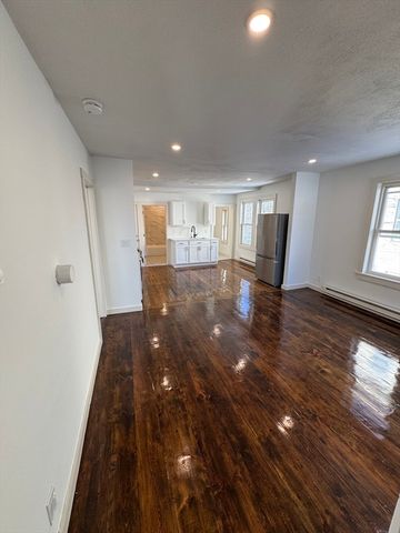 213 Mechanic St 2, Leominster, MA 01453