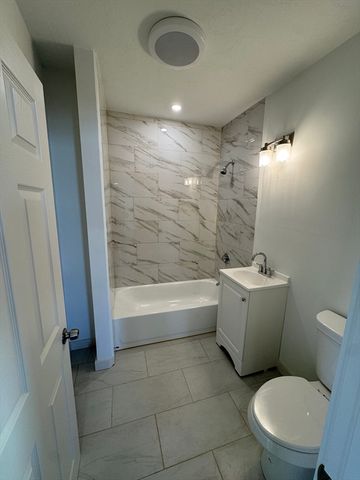 213 Mechanic St 2, Leominster, MA 01453