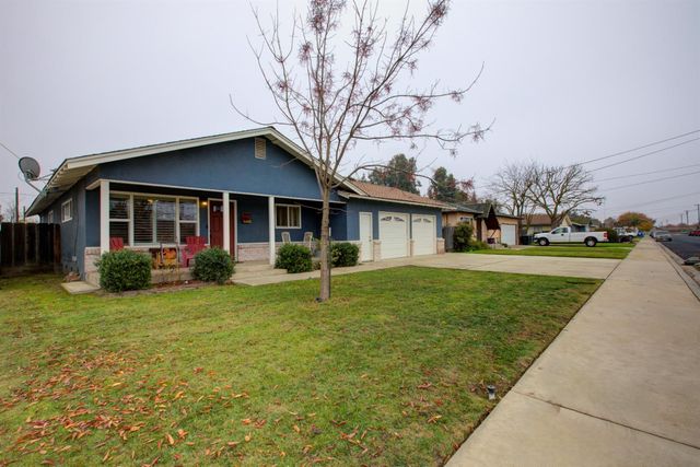 1748 Mulberry Way, Hughson, CA 95326