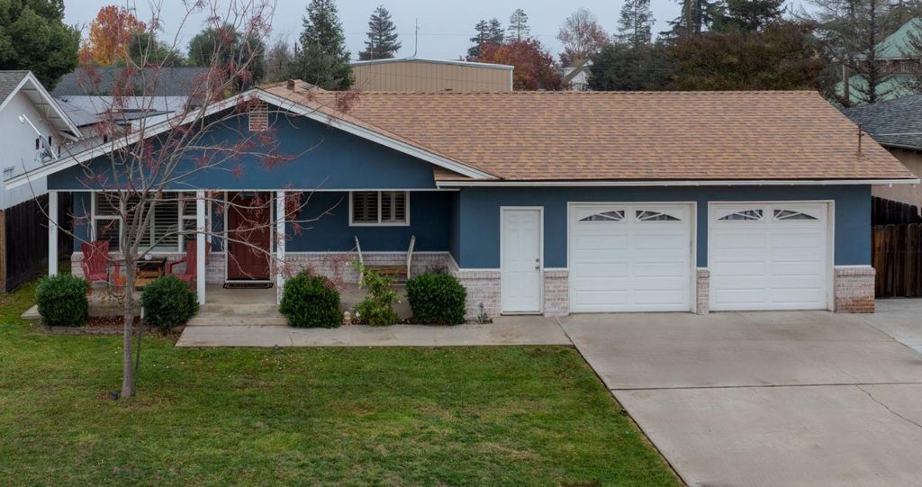 1748 Mulberry Way, Hughson, CA 95326