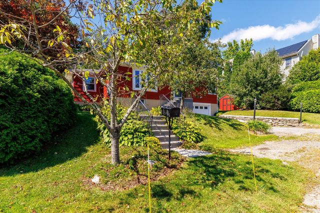 34 Evelyn St, Worcester, MA 01607