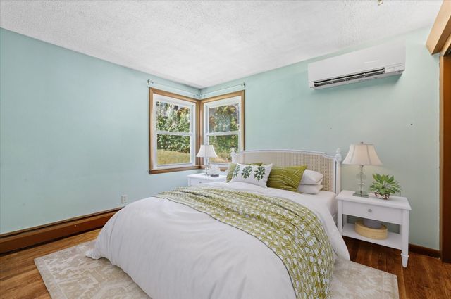 34 Evelyn St, Worcester, MA 01607
