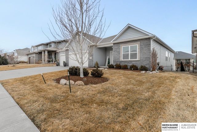 8919 N 171st Street, Bennington, NE 68007