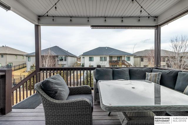 8919 N 171st Street, Bennington, NE 68007