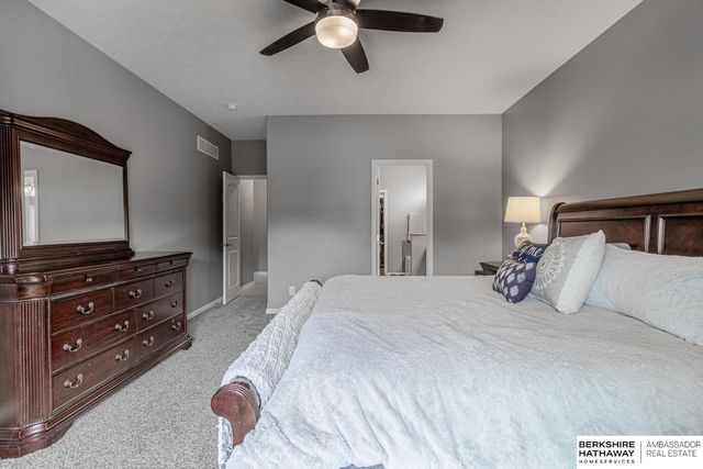 8919 N 171st Street, Bennington, NE 68007