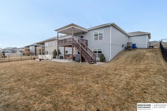 8919 N 171st Street, Bennington, NE 68007