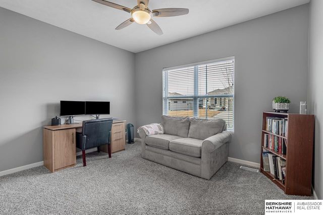 8919 N 171st Street, Bennington, NE 68007